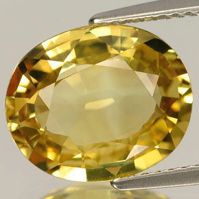 5.20カラットの天然レモンクリソベリル（12.2×10.1 mm・オーバルカット）