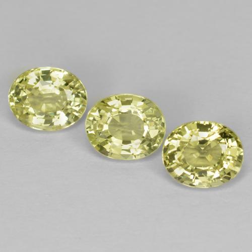 1.58カラットの天然グリーンイエロークリソベリル（5.1×4.2 mm・オーバルカット）