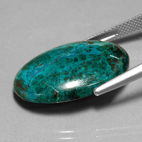 21.92カラットの天然マルチカラークリソコラ（25×18.1 mm・オーバルカット）