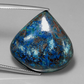 35.70カラットの天然マルチカラークリソコラ（25.2×25.7 mm・洋梨の形）