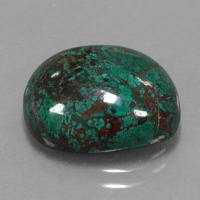 10.77カラットの天然マルチカラークリソコラ（15×12.8 mm・ファンシーシェイプ）