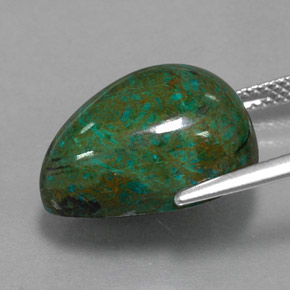 15.79カラットの天然マルチカラークリソコラ（16.7×12.8 mm・洋梨の形）