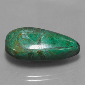 22.00カラットの天然マルチカラークリソコラ（25.3×12.8 mm・洋梨の形）