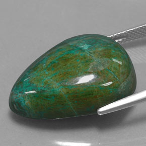 30.46カラットの天然マルチカラークリソコラ（23.3×17.7 mm・洋梨の形）