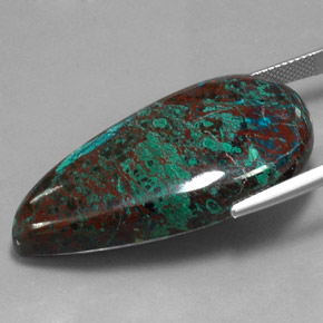 58.53カラットの天然マルチカラークリソコラ（40.1×19.9 mm・洋梨の形）