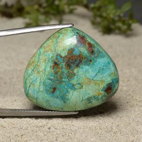 37.39カラットの天然マルチカラークリソコラ（28.5×25.2 mm・洋梨の形）