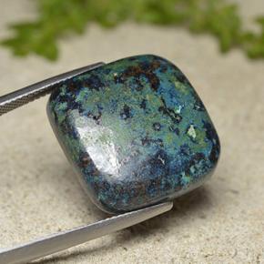 23.94カラットの天然マルチカラークリソコラ（20.1×19.7 mm・クッションカット）