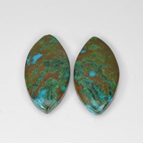 15.59カラットの天然マルチカラークリソコラ（23.6×12 mm・マーキス）