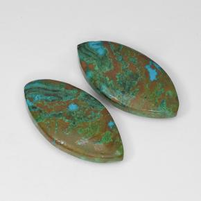 15.59カラットの天然マルチカラークリソコラ（23.6×12 mm・マーキス）