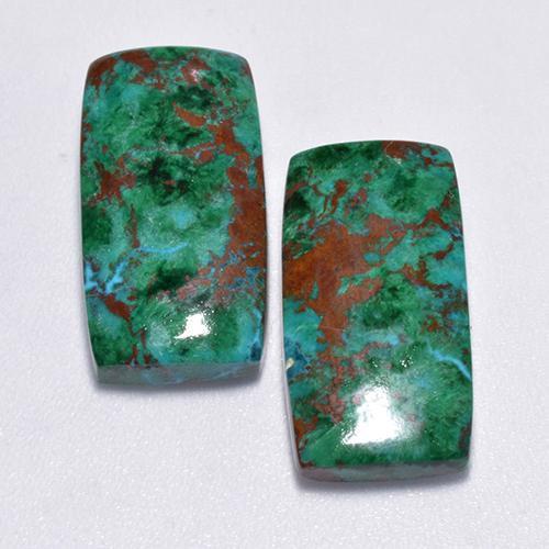 14.61カラットの天然マルチカラークリソコラ（18.6×9.4 mm・クッションカット）