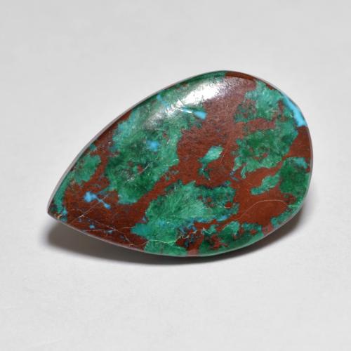 5.19カラットの天然マルチカラークリソコラ（17.3×11.7 mm・洋梨の形）