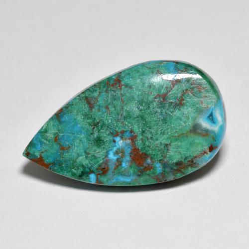 7.49カラットの天然マルチカラークリソコラ（20.5×12 mm・洋梨の形）