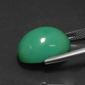 14.83カラットの天然グリーンクリソプレーズ（17.7×12.9 mm・オーバルカット）