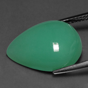 9.70カラットの天然グリーンクリソプレーズ（17.3×12.5 mm・洋梨の形）