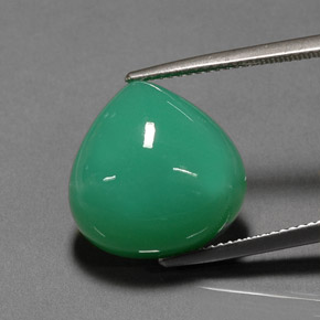 13.48カラットの天然グリーンクリソプレーズ（16.1×16 mm・洋梨の形）