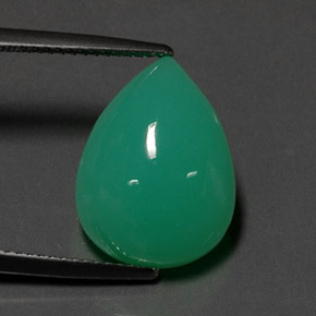 9.43カラットの天然グリーンクリソプレーズ（16×12.1 mm・洋梨の形）