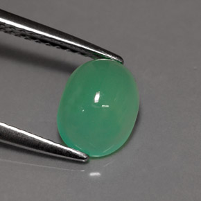 1.15カラットの天然グリーンクリソプレーズ（8.1×6.1 mm・オーバルカット）