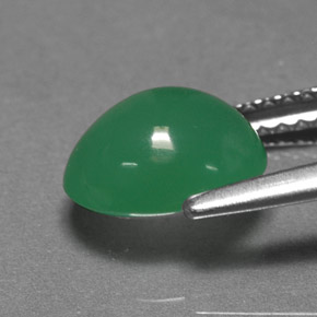 1.99カラットの天然グリーンクリソプレーズ（8.8×7 mm・オーバルカット）