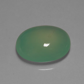 8.10カラットの天然グリーンクリソプレーズ（15.8×11.7 mm・透明）