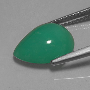 3.77カラットの天然グリーンクリソプレーズ（12.3×9.8 mm・洋梨の形）