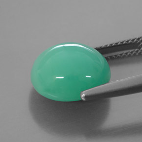7.55カラットの天然グリーンクリソプレーズ、オーバルカット、半透明