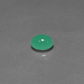 1.57カラットの天然グリーンクリソプレーズ（8×6 mm・透明）