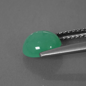 1.38カラットの天然グリーンクリソプレーズ（7.4×6.7 mm・透明）