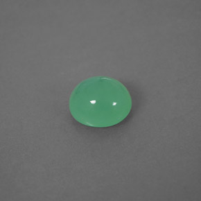 1.55カラットの天然グリーンクリソプレーズ（7.4×6.8 mm・透明）