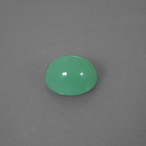 2.05カラットの天然グリーンクリソプレーズ（8.5×7.2 mm・透明）
