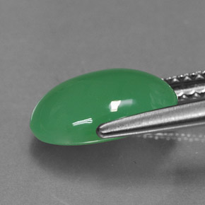 2.42カラットの天然グリーンクリソプレーズ（10.4×7.5 mm・透明）