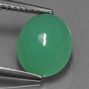 2.69カラットの天然グリーンクリソプレーズ（9.7×8 mm・透明）