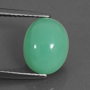 3.35カラットの天然グリーンクリソプレーズ（10.1×8 mm・オーバルカット）