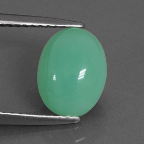 2.68カラットの天然グリーンクリソプレーズ（9.7×7.4 mm・透明）