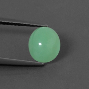 1.79カラットの天然グリーンクリソプレーズ（8.4×7.1 mm・オーバルカット）