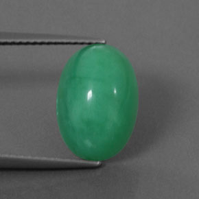5.69カラットの天然グリーンクリソプレーズ（13.6×9.4 mm・オーバルカット）