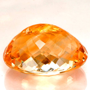 13.06カラットの天然ゴールデンイエローシトリン（17.2×13 mm・オーバルカット）