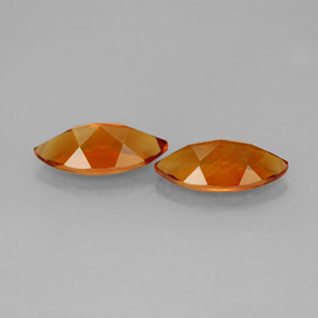 カラットの天然マデイラシトリン（10.2×5.1 mm・マーキス）