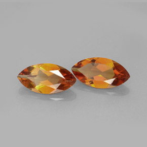 カラットの天然オレンジシトリン（9.9×5.1 mm・マーキス）