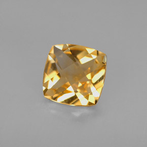 1.30カラットの天然ゴールデンイエローシトリン（7.1×7 mm・クッションカット）