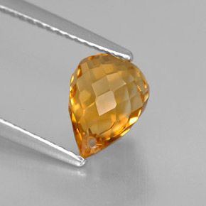 1.96カラットの天然ゴールデンイエローシトリン（8.4×6.3 mm・ブリオレット）