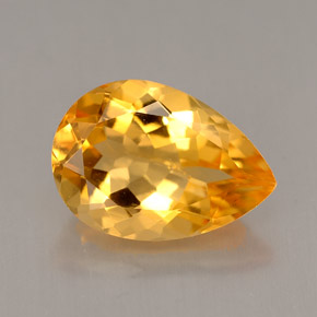 3.75カラットの天然ゴールデンイエローシトリン（13×9.1 mm・洋梨の形）