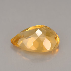 3.75カラットの天然ゴールデンイエローシトリン（13×9.1 mm・洋梨の形）