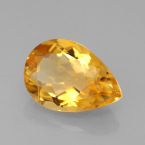 3.90カラットの天然ゴールデンイエローシトリン（12.9×9.1 mm・洋梨の形）