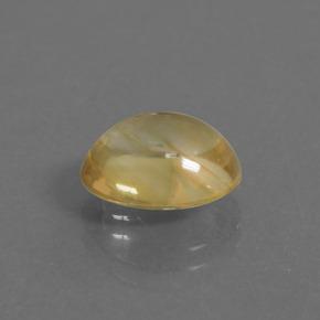 3.42カラットの天然ゴールデンイエローシトリン（10.7×9.1 mm・オーバルカット）