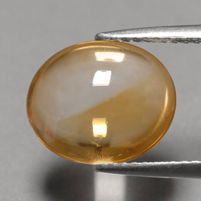 3.54カラットの天然イエローオレンジシトリン（11.6×9.7 mm・オーバルカット）