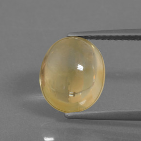 3.25カラットの天然ゴールデンイエローシトリン（10.5×8.8 mm・オーバルカット）