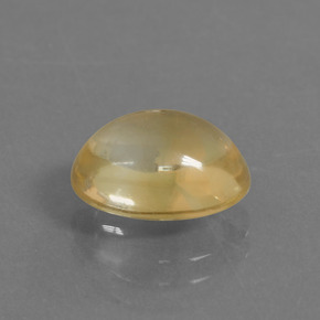 3.25カラットの天然ゴールデンイエローシトリン（10.5×8.8 mm・オーバルカット）