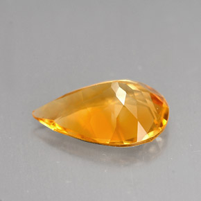 2.71カラットの天然ゴールデンオレンジシトリン（12.8×8.8 mm・洋梨の形）
