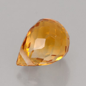 1.56カラットの天然ゴールデンオレンジシトリン（7.8×5.8 mm・ブリオレット）