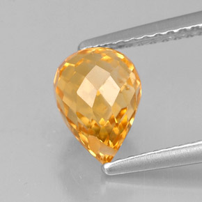 1.54カラットの天然ゴールデンオレンジシトリン（8.4×5.6 mm・ブリオレット）